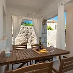 Apartmán Near Old Town With Free Parking